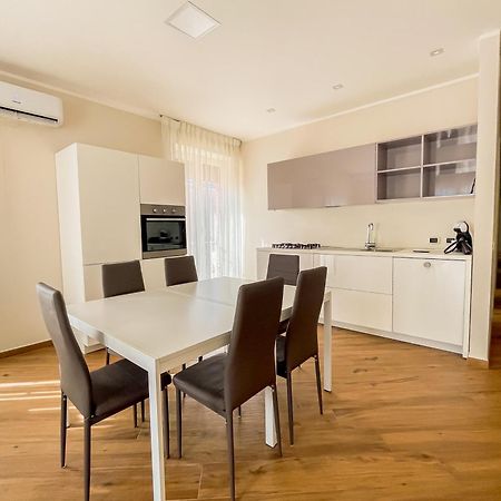Appartamento Brain Penthouse Pagani Esterno foto